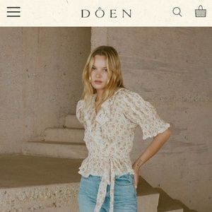 Doen floral Thames top
